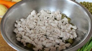 Оливье с луком