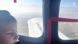 Полет на самолёте 04-10-2025