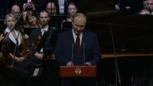 «Сириус — город будущего!»: Путин открывает новый дворец мирового искусства