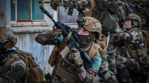WP: военные инициативы ЕС могут оказаться под угрозой из-за кризиса во Франции