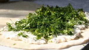 Пирог с творогом и зеленью