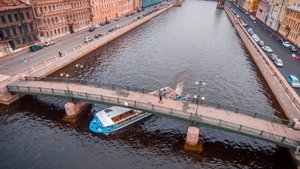 Красноармейский пешеходный мост