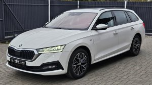 Skoda Octavia Combi CLEVER 2022! 1.5 TSI бензин 150 л.с. 6МКПП! Панорама, камера, все подогревы!!!