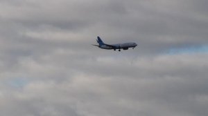 Боинг-737-800 Челябинск-Москва заходит на посадку