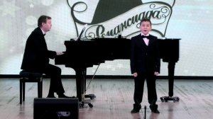 "Песня о блохе" М.Мусоргский.