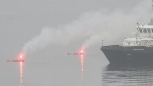 Учения по оказанию помощи аварийному кораблю