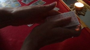 Вам кажется, что вы нравитесь ему. Так ли это? Гадание Таро