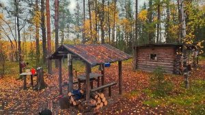 ОХОТА ЗА ЗУБАСТОЙ. Жерлицы срабатывают ОДНА ЗА ОДНОЙ! Осенняя рыбалка на таёжной реке.