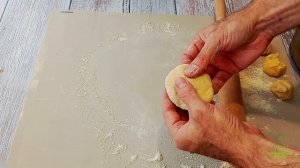 Пирожки с яблоками