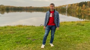 Красота осеннего озера в Подмосковье.