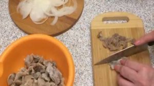 Салат из куриных желудочков