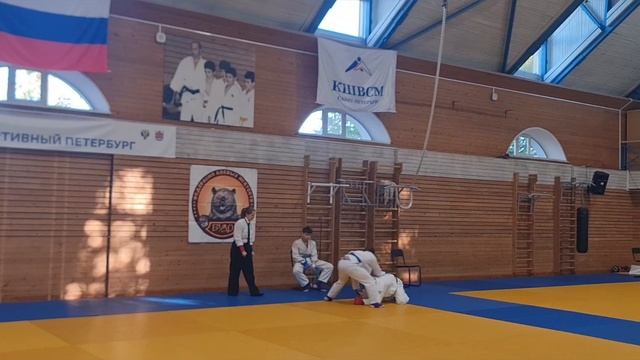 Чемпионат и Первенство (до 18 лет) Санкт-Петербурга по джиу-джитсу. 18-19.10.2025 смотреть онлайн