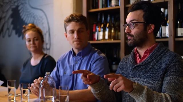 Waiters memorising the order смотреть онлайн