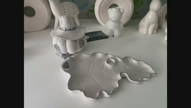 ЛИСТ - ПОДСТАВКА ДЛЯ БИЖУТЕРИИ смотреть онлайн