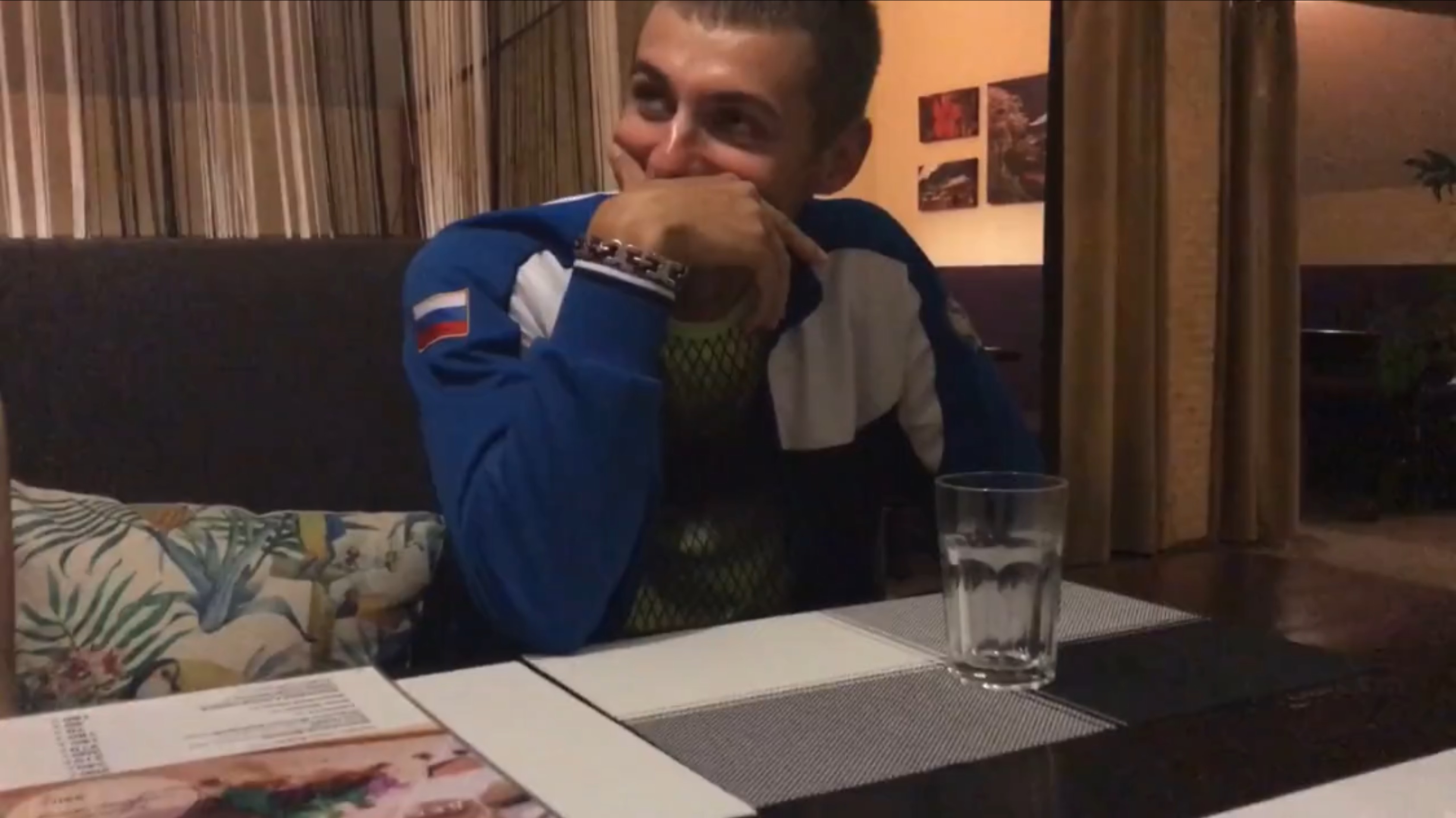 Дали выпить какую то ерунду 😁 смотреть онлайн