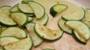 Салат с цукини