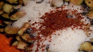 Салат с бобами на зиму