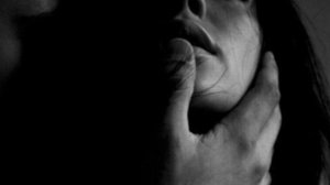 Переночуешь у меня...