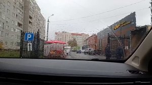 Паркуем машину и идём до Луховицкого Пассажа.