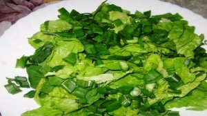 Салат в креманках с креветками