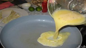 Салат с блинами и кукурузой