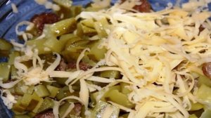 Салат в булочке