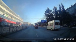 думал горит что-то, а это трактор едет.