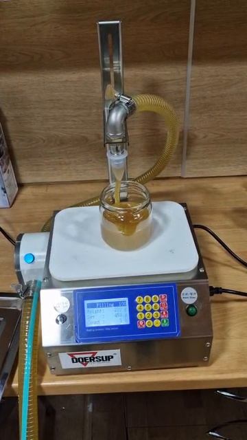 Дозатор шестеренчатый для масла/ меда смотреть онлайн