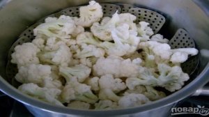 Салат с цветной капустой и помидорами