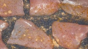 Куриное филе с помидорами и сыром