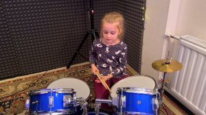 Уроки игры на барабанах для детей. Школа музыки