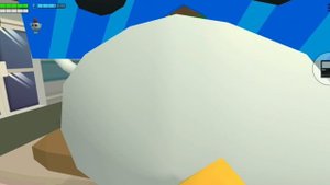 пов весь день играет в наушниках