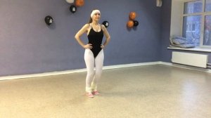 Упражнение Ви-степ (V-step). Элементы классической аэробики