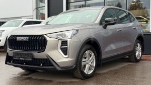 HAVAL Jolion в комплектации Comfort серый салон черный МКПП на улице
