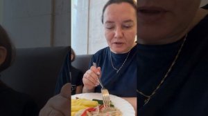 Гороховый суп, жареная картошка. Мукбанг. Обед в санатории 18.10.2025