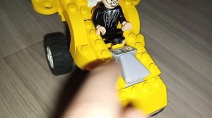 маленький обзор на машину из Lego