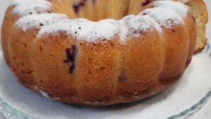 Творожный кекс очень-очень вкусный, мягкий и нежный. Изумительный, очень рекомендую.🤗