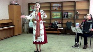 На заре гармонь играет