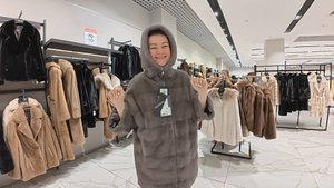 В России МЕХА НЕТ, всё шубы из Китая! Выбираю себе красивую НОРКОВУЮ ШУБУ на зиму! Вот так ЦЕНЫ Влог