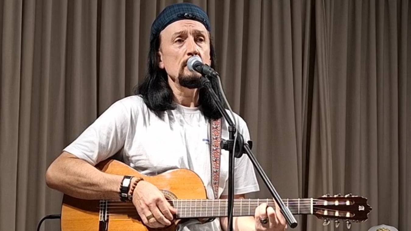 ЕСАУЛ МОЛОДЕНЬКИЙ/КАВЕР ХИТ