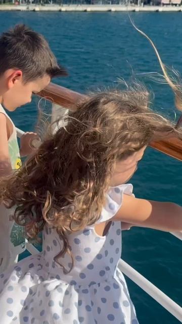 #круиз #лето #море #солнце #радость #воспоминанияолете #счастье #красота #astoriagrande #оайнер #яхт смотреть онлайн