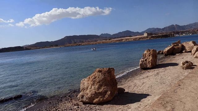 ЕГИПЕТ-2025-ШАРМ. #38 - НА ПЛЯЖЕ, ВОЗВРАЩАЕМСЯ в ОТЕЛЬ, в ОТЕЛЕ. ДЕНЬ ДЕВЯТЫЙ