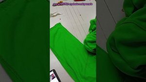 как я уменьшила зелёный спортивный костюм
#нотка #ремонтодежды #тканьмебельная #ателье #перетяжкамеб