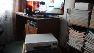 Видеомагнитофон (пишущий видеплеер) JVC HRP185EE