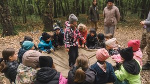 Детский поход в лес