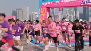 🏃♂️Быстрее, выше и ещё выше: Гуанчжоу состоялся традиционный забег на Кантонскую телебашню