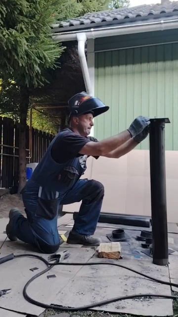 Монтаж уличных фонарей