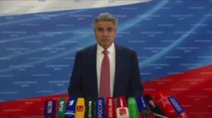 В Госдуме предложили заменить россиян и мигрантов на механической работе роботами.