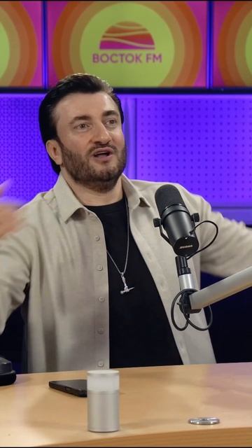 Арсен Шахунц побывал в Венеции, но не увидел воды✨ Как такое могло случиться? смотреть онлайн