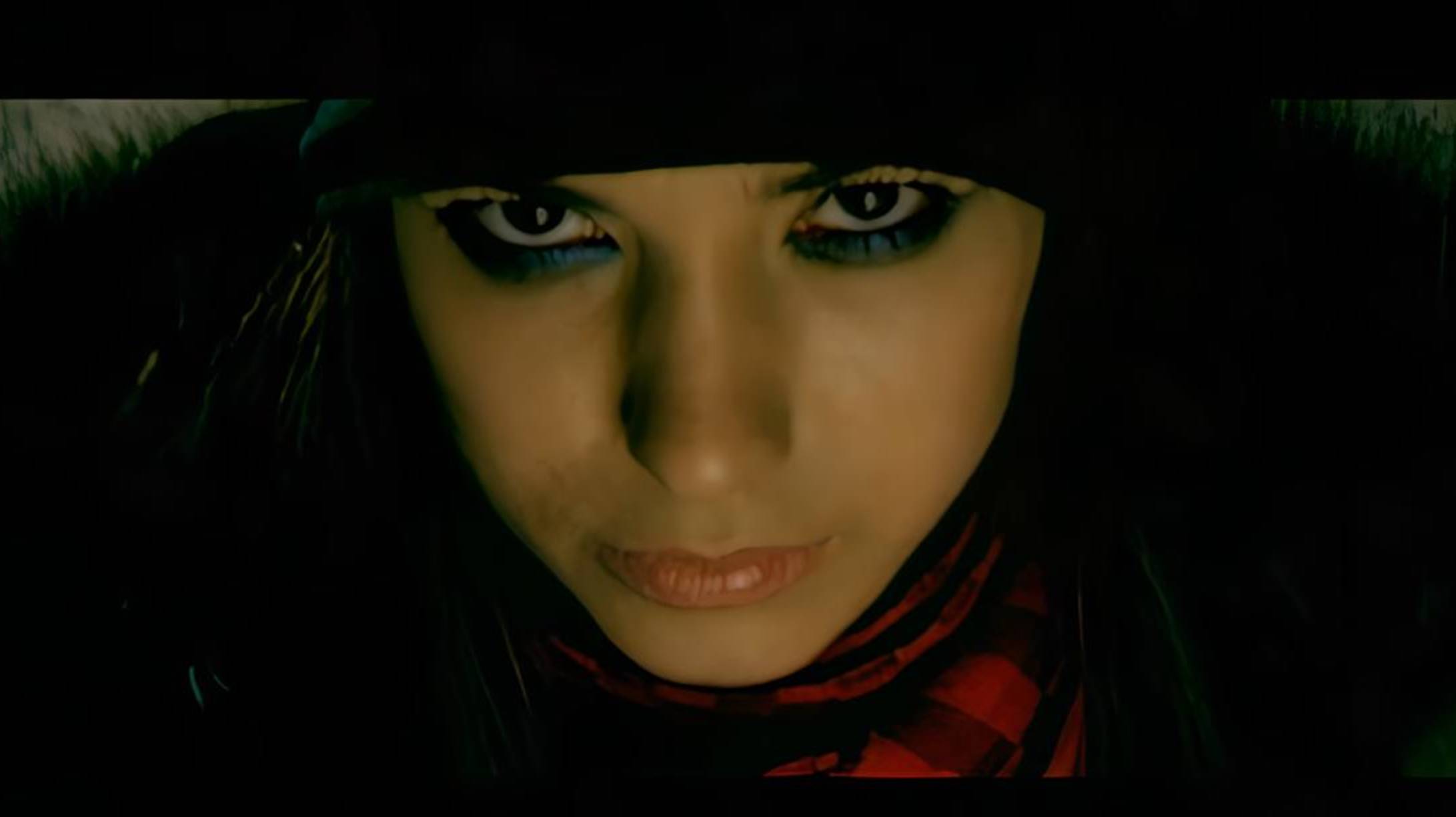 MONOKINI - Тикает  (2004 I реставрация 4К)